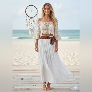 Unbranded White Maxi Skirt with Brown Belt - Medium